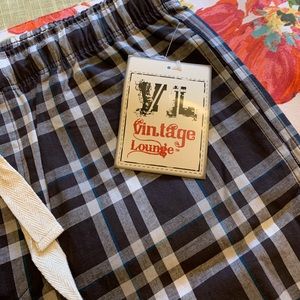 Men’s plaid pajama pants